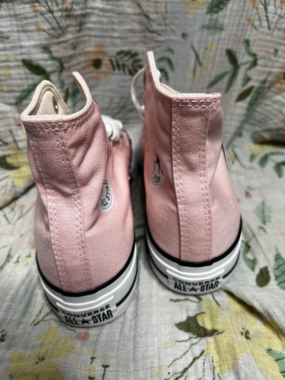 Converse Chuck Taylor Hi Lift Platform High Top Pink Sneakers